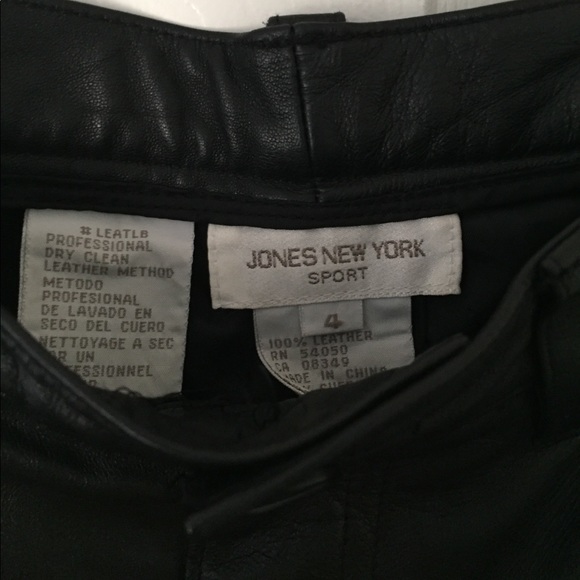 SOLD - Vintage genuine-leather pants - Picture 3 of 4